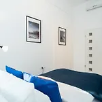 Ultra Cozy Daire